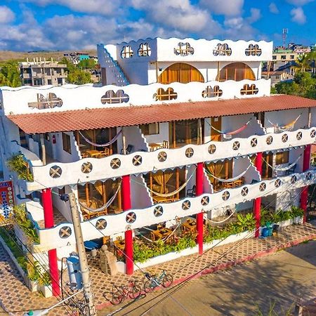 Royal Galapagos Inn Пуэрто-Бакерисо-Морено Экстерьер фото