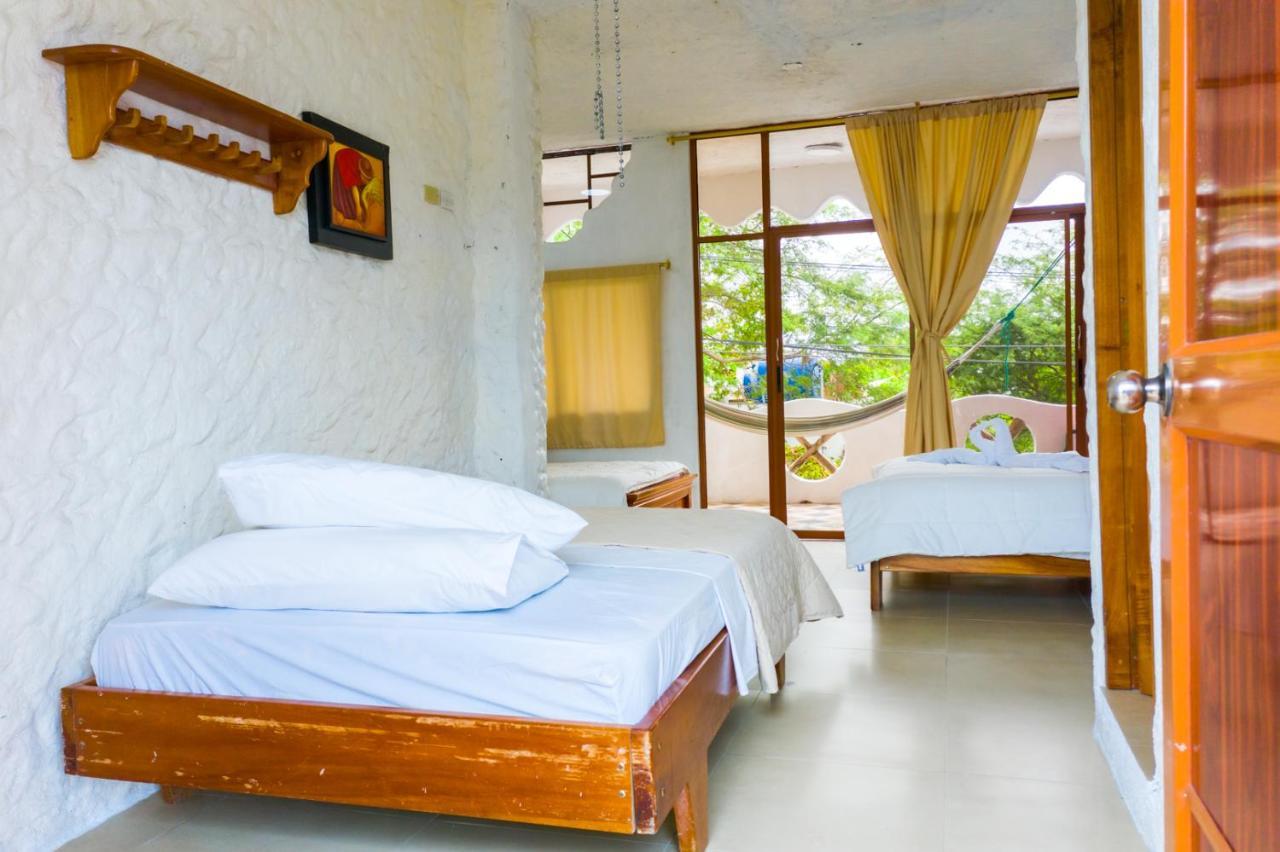 Royal Galapagos Inn Пуэрто-Бакерисо-Морено Экстерьер фото