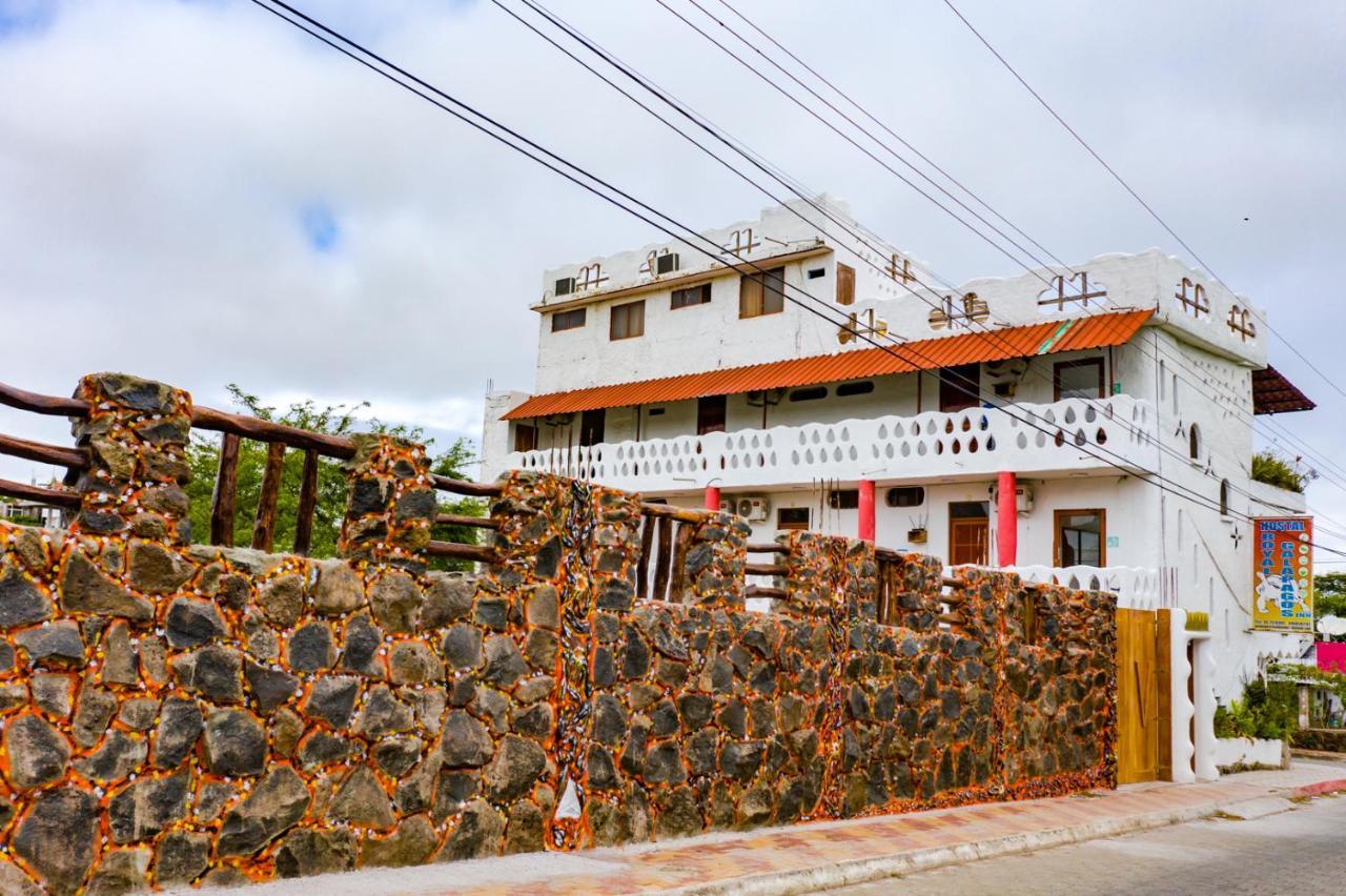 Royal Galapagos Inn Пуэрто-Бакерисо-Морено Экстерьер фото