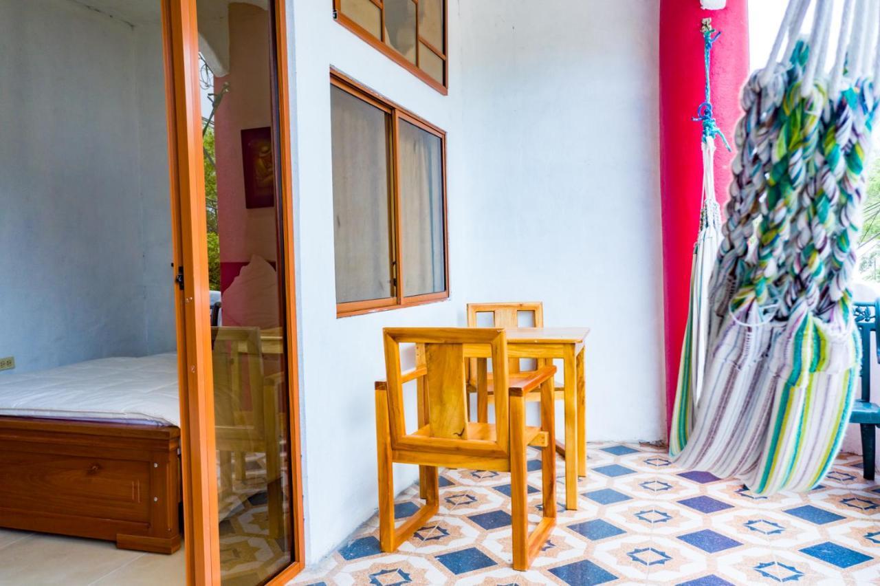 Royal Galapagos Inn Пуэрто-Бакерисо-Морено Экстерьер фото