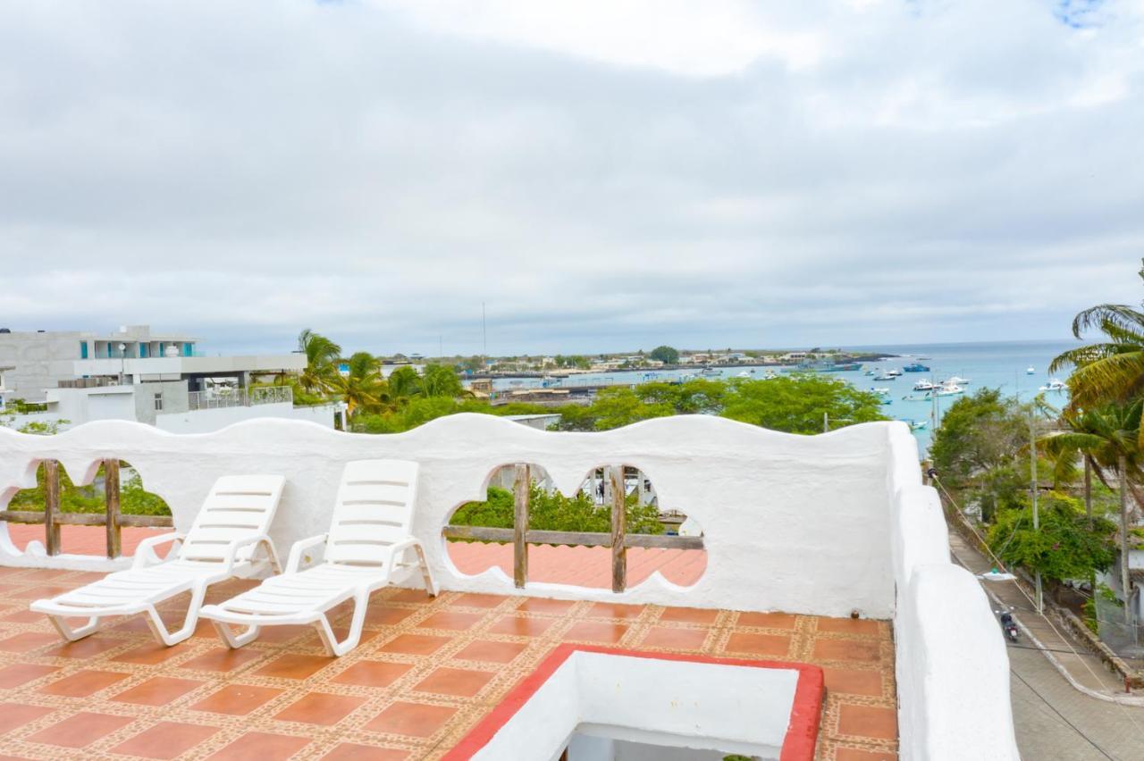 Royal Galapagos Inn Пуэрто-Бакерисо-Морено Экстерьер фото