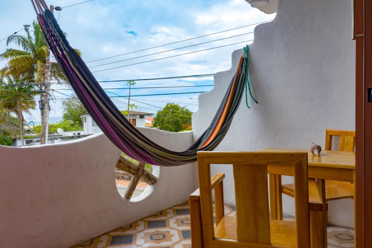 Royal Galapagos Inn Пуэрто-Бакерисо-Морено Экстерьер фото