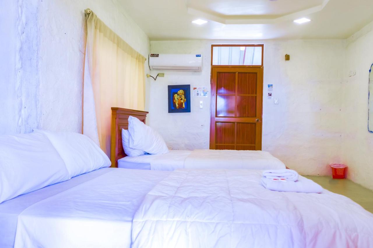 Royal Galapagos Inn Пуэрто-Бакерисо-Морено Экстерьер фото