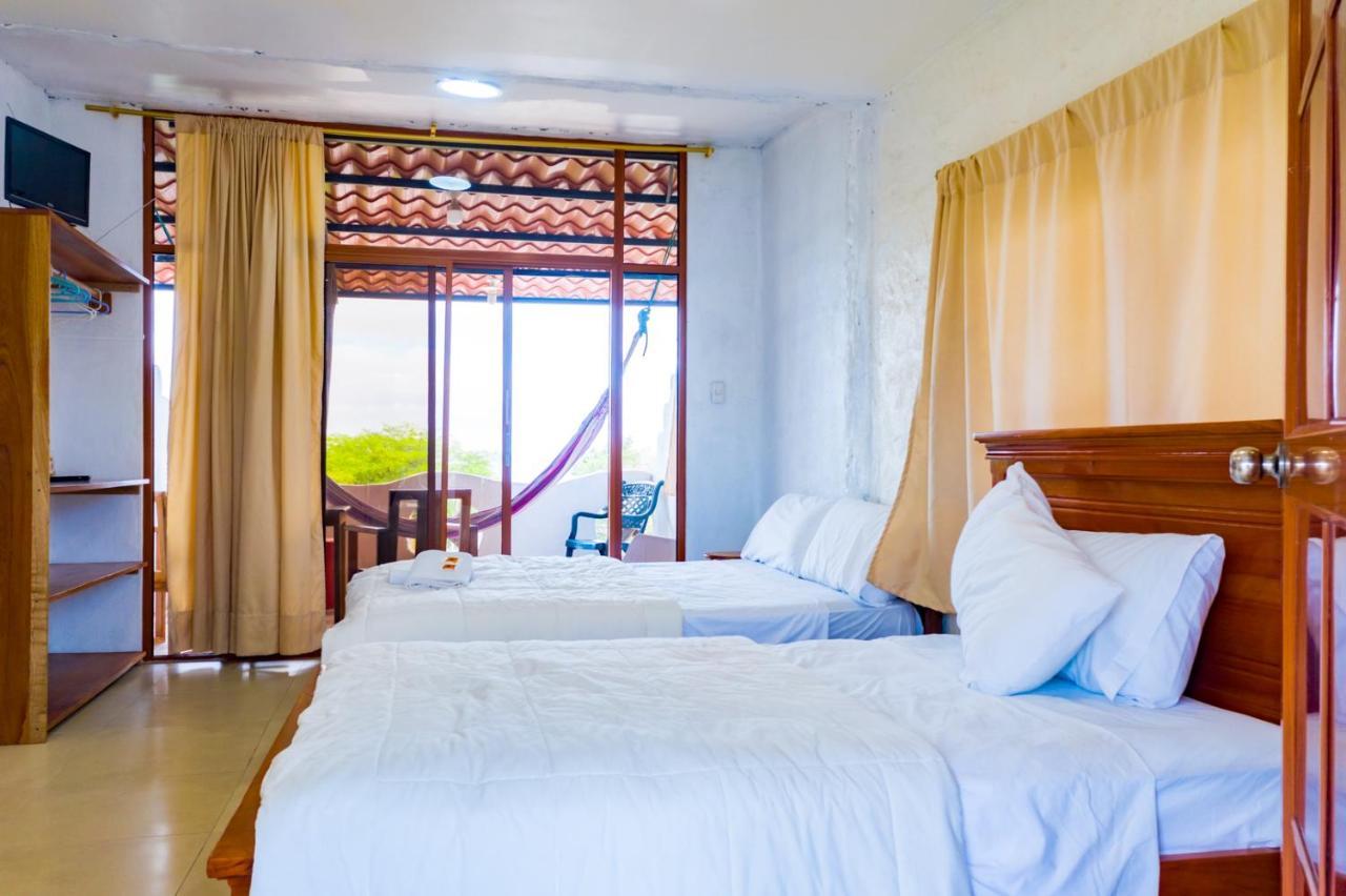 Royal Galapagos Inn Пуэрто-Бакерисо-Морено Экстерьер фото